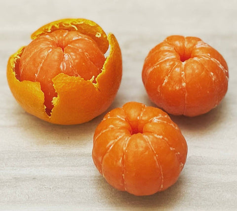 MAJI & CO Sweet Orange & Sriracha Soy Wax Melts