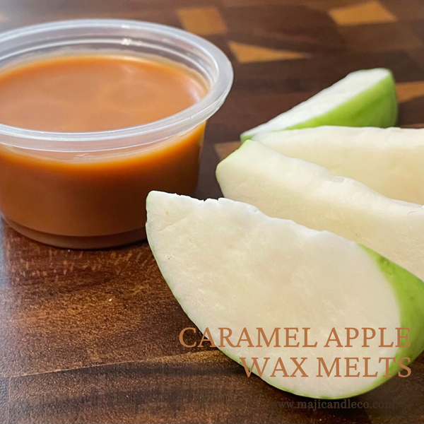 MAJI & CO Caramel Apple Slices W/ Apple Butter Cup Soy Wax Melts